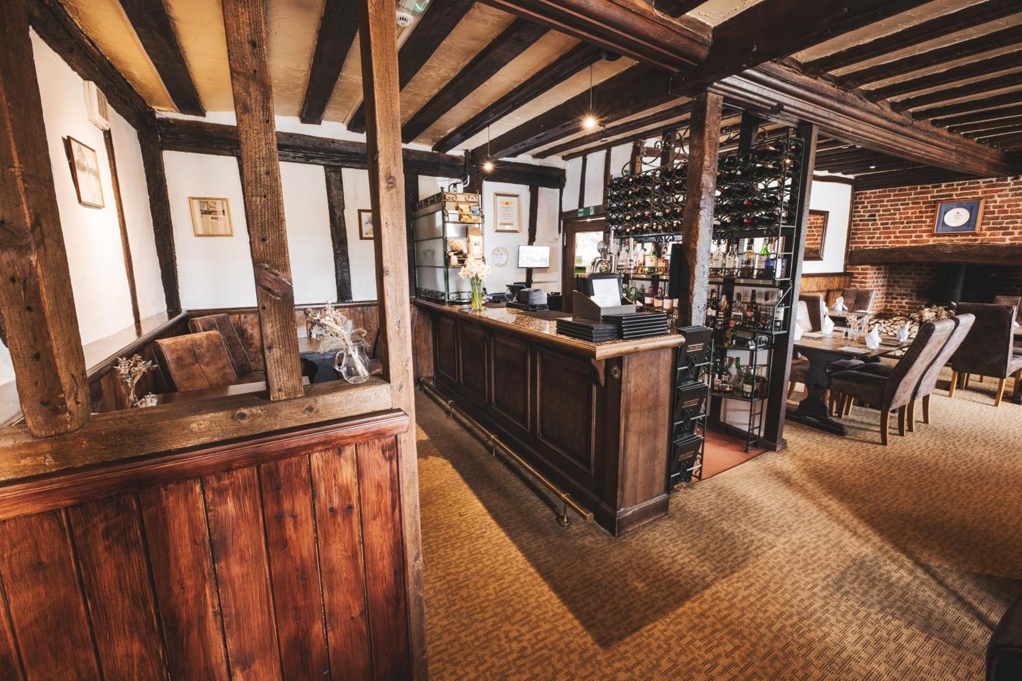 The Auberge Yaxley  Exterior foto